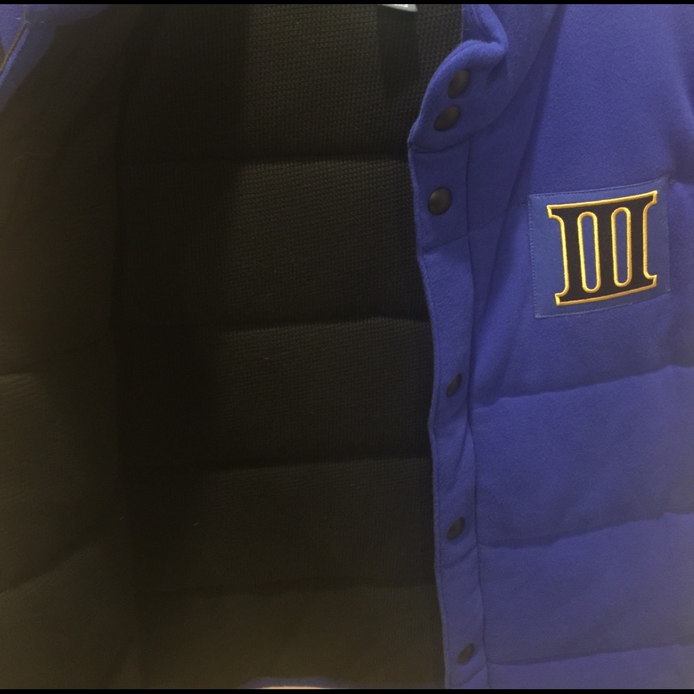 Polo by Ralph Lauren Blue & White Quilted Puffer Vest with Embroidered Crest - Picture 3 of 4